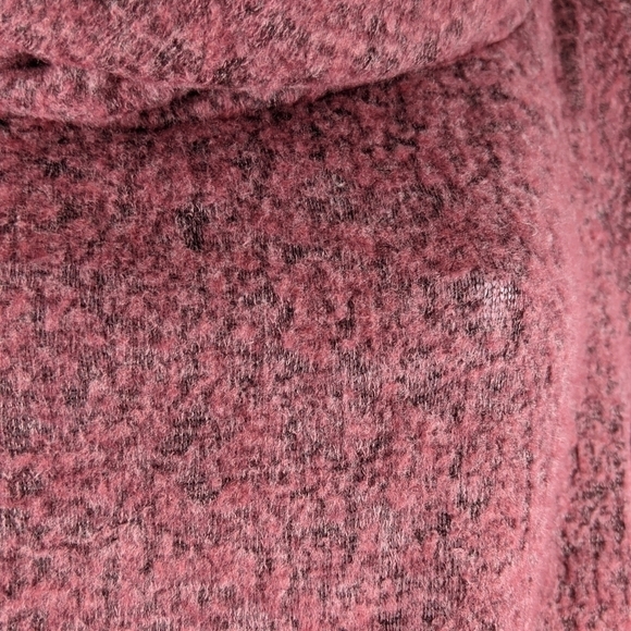 Elan woman’s Red Maroon Burnout Cowl Neck lightweight pullover Sweater - Picture 2 of 7